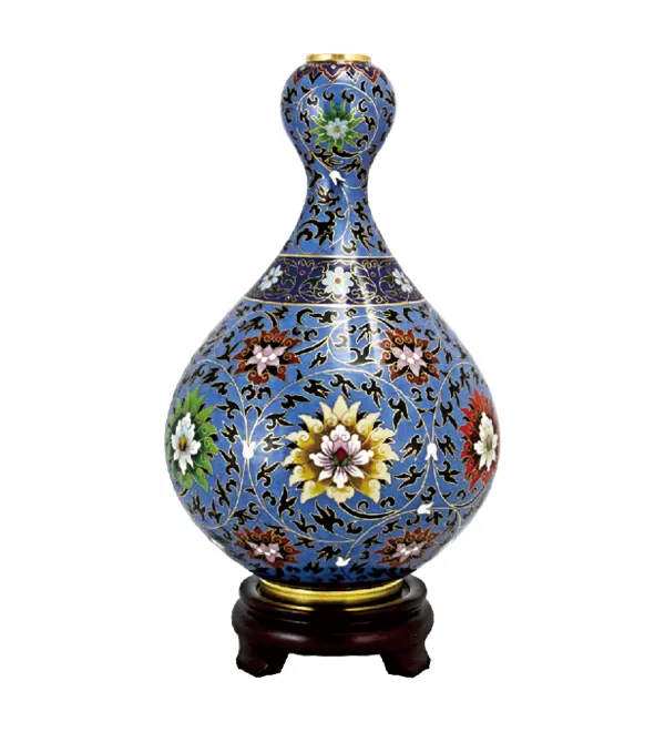 Garlic-shaped vase